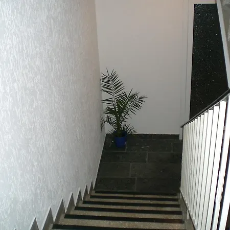 Apartment Schoenes In *